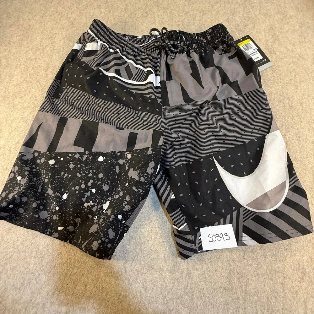 NWT Nike Mens Swim Trunks M Black Grey Collage Swoosh Board‎ Shorts NESS9454-001